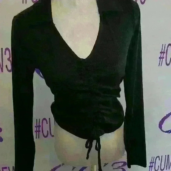 No boundaries Johnny Taylor ruched top new with tags multiple sizes. Black. - Picture 2 of 8